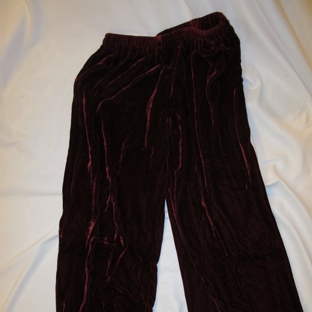Croft berry velour pants with button detail  XL